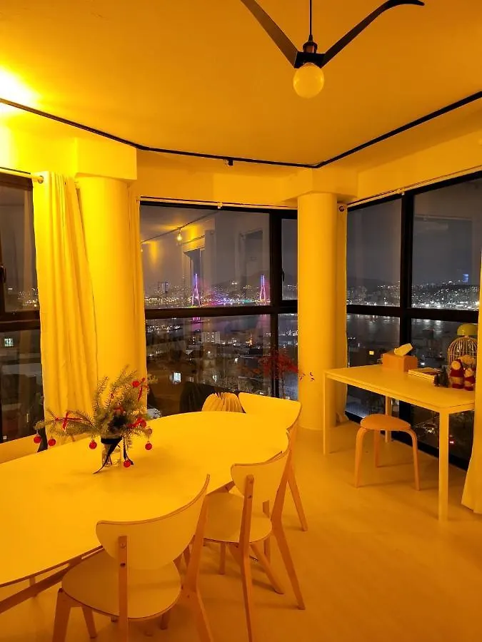 Mirage Yeondo Ocean View Rooftop Aparthotel Busan